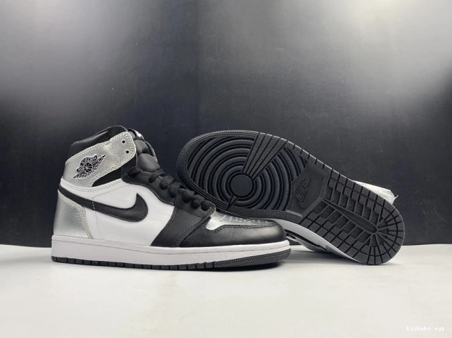 OG 1 CD0461-001 SILVER JORDAN WMNS AIR HIGH TOE 0524
